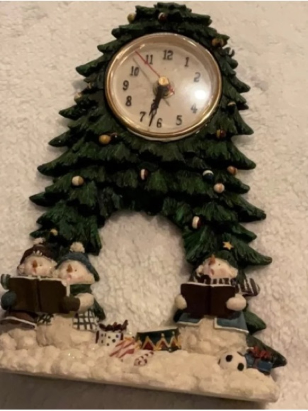 Green Christmas Tree Wall Clock with Caroling Snowmen Figurines